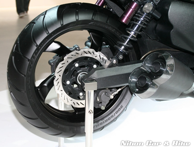 newvmax4.jpg